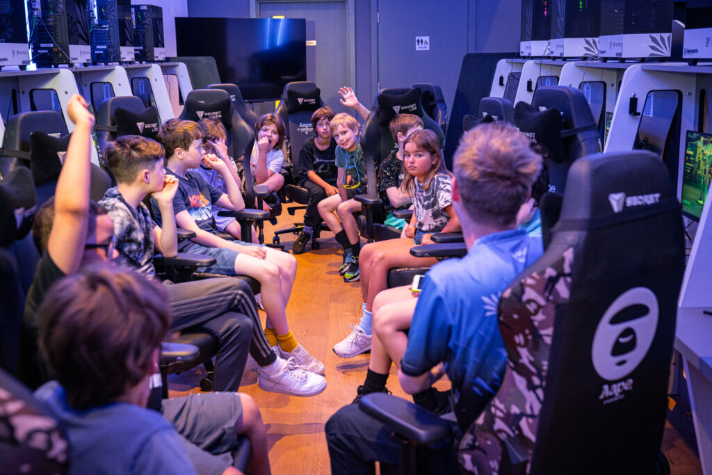 learning through esports at the new meta academy